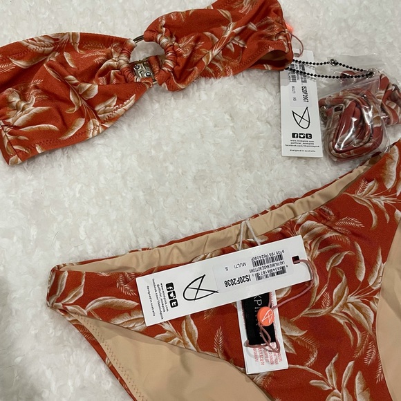 MINKPINK Bikini Set - Picture 5 of 11